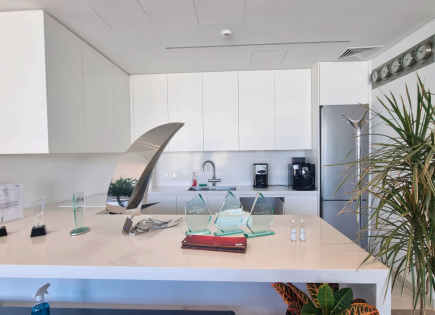 Büro für 4 500 euro pro Monat in Limassol, Zypern