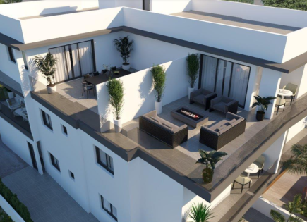 Apartment for 185 000 euro in Larnaca, Cyprus