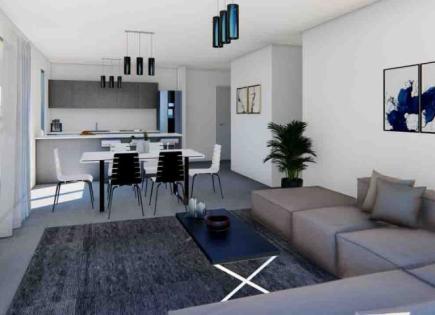 Apartment for 300 000 euro in Tala, Cyprus