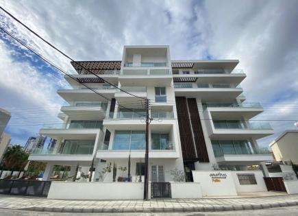 Apartment for 950 000 euro in Germasogeia, Cyprus