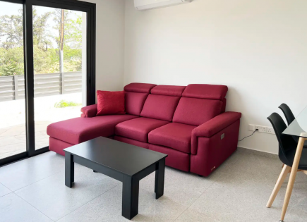 Commercial apartment building for 1 700 000 euro in Limassol, Cyprus