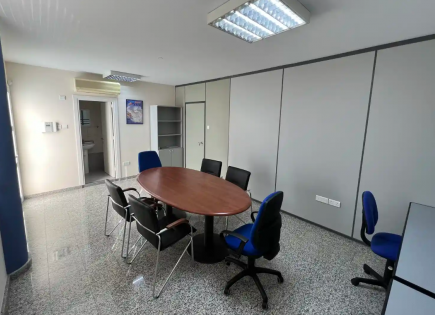 Geschäft für 1 350 000 euro in Germasogeia, Zypern