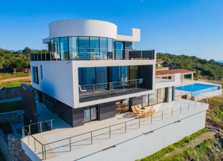 Casa para 2 500 000 euro en Krimovica, Montenegro