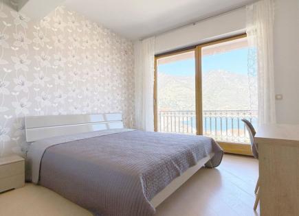 Apartment for 420 000 euro in Dobrota, Montenegro