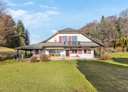 House for 2 474 894 euro in Vaud, Switzerland