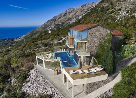 Villa para 1 600 000 euro en Petrovac, Montenegro