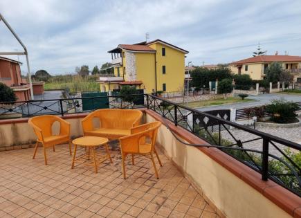 Stadthaus für 179 000 euro in Diamante, Italien
