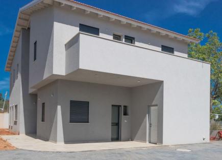 Villa para 1 755 107 euro en Hod HaSharon, Israel