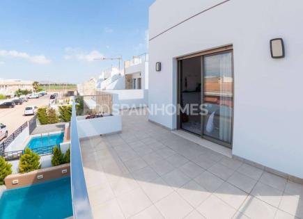 Villa for 539 000 euro in Los Alcazares, Spain