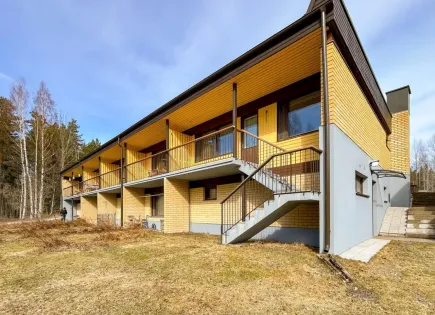 Townhouse for 17 000 euro in Pieksamaki, Finland