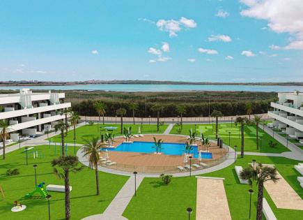 Apartment for 222 000 euro in Guardamar del Segura, Spain