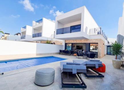 Villa for 395 000 euro in San Pedro del Pinatar, Spain
