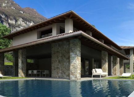 Villa pour 1 800 000 Euro par le Lac de Côme, Italie