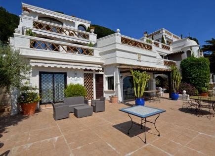 Villa in Cannes, France (price on request)