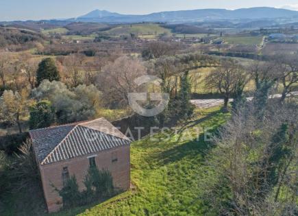 House for 550 000 euro in Montepulciano, Italy