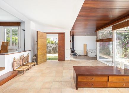 Villa für 886 000 euro in Vilassar de Mar, Spanien