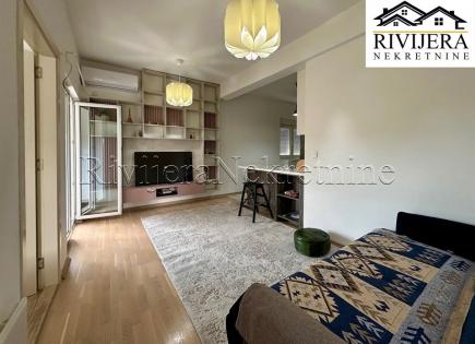 Flat for 180 000 euro in Tivat, Montenegro