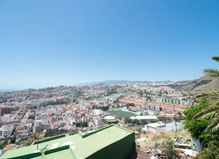Reconstruction property for 54 000 euro in Santa Cruz de Tenerife, Spain