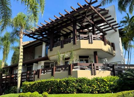 House for 1 310 000 euro in Brazil