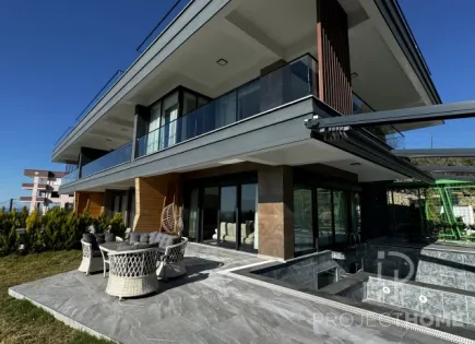 Villa for 690 000 euro in Incekum, Turkey