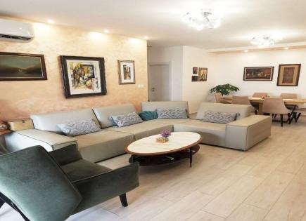 Appartement pour 300 000 Euro à Dobrota, Monténégro
