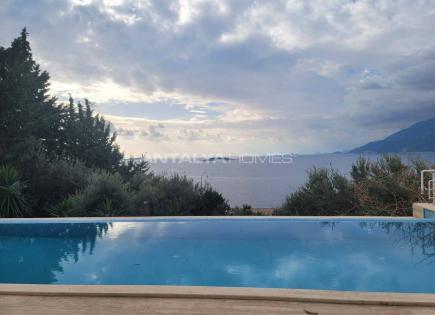 Villa for 1 130 000 euro in Kaş, Turkey