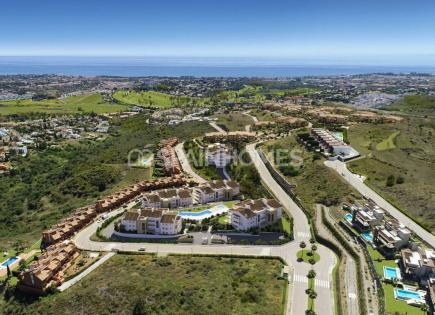 Penthouse for 810 000 euro in Benahavis, Spain