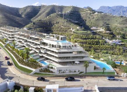 Penthouse für 1 030 000 euro in Torrox, Spanien