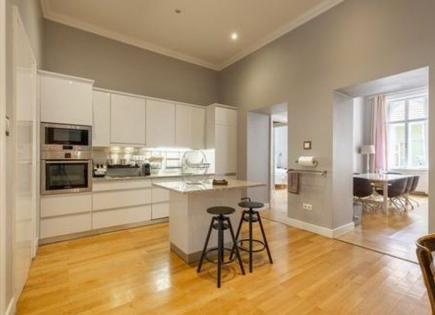 Apartment für 535 000 euro in Budapest, Ungarn