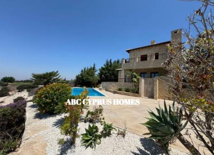 Mansión para 3 500 000 euro en Pafos, Chipre