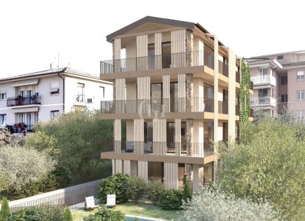 Apartment for 840 000 euro on Lake Garda, Italy