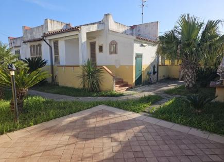Villa pour 135 000 Euro à Scalea, Italie