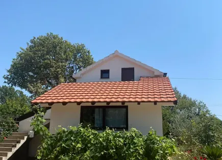 Haus für 140 000 euro in Kotor, Montenegro