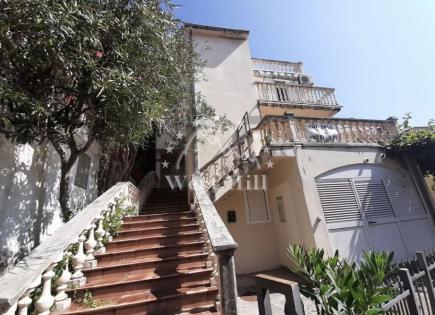 House for 700 000 euro in Petrovac, Montenegro