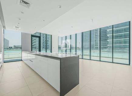 Apartment for 1 614 757 euro in Dubai, UAE