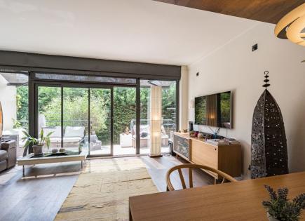 Cottage for 1 190 000 euro in Barcelona, Spain