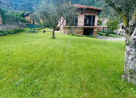Villa for 499 000 euro in Tremezzo, Italy