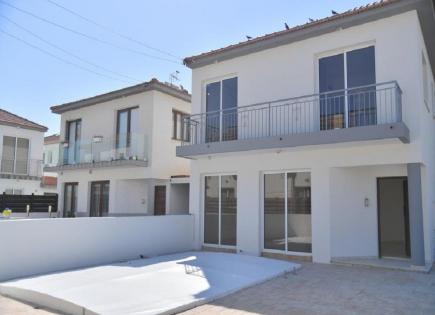 Villa for 230 000 euro in Larnaca, Cyprus
