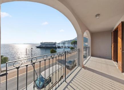 Apartamento para 430 000 euro por Lago de Garda, Italia