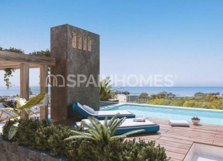 Villa for 1 820 000 euro in Marbella, Spain