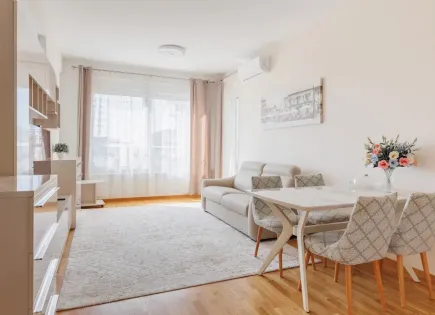 Appartement pour 178 000 Euro à Becici, Monténégro