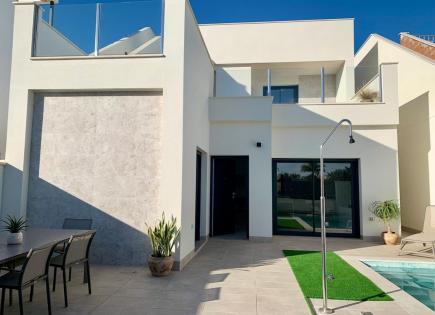 Villa for 429 000 euro in Spain