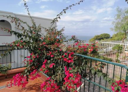 Villa para 118 000 euro en Scalea, Italia