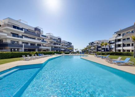Appartamenti per 465 000 euro a Orihuela Costa, Spagna