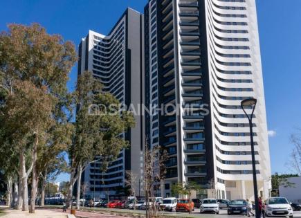 Apartment for 295 000 euro in Malaga, Spain