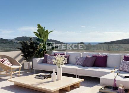 Penthouse for 381 000 euro in Casares, Spain