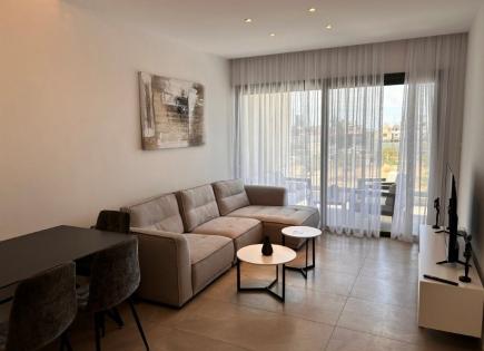 Apartment für 1 600 euro pro Monat in Agios Athanasios, Zypern