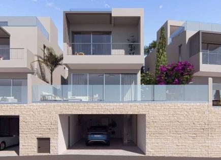 House for 595 000 euro in Agios Theodoros, Cyprus