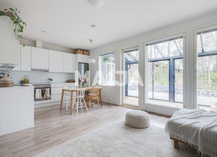 Flat for 295 000 euro in Vantaa, Finland