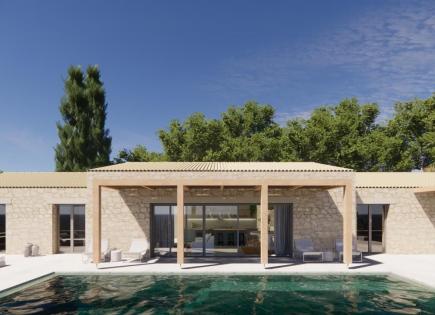 Villa for 900 000 euro on Corfu, Greece